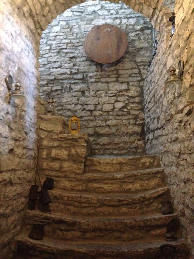 Konaku Guest House Gjirokaster Bagian luar foto